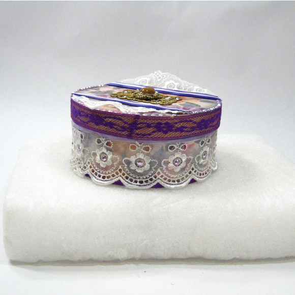 Handcrafted Keepsake Jewelry Trinket Prayer Box for Mementos Photos Desk Items - Picture 3 of 9